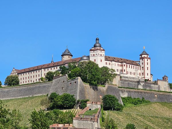Historische Festung mit atemberaubender Aussicht