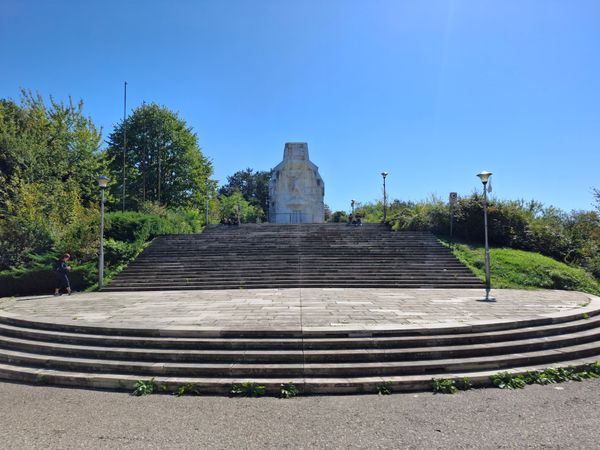 Wanderung zum monumentalen Meisterwerk