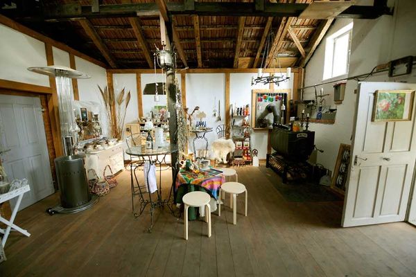 Erlebe traditionelles Schmiedehandwerk hautnah