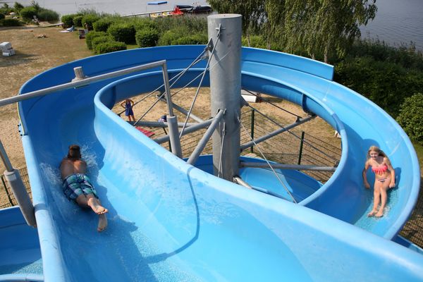 Schwimmen in unberührter Natur