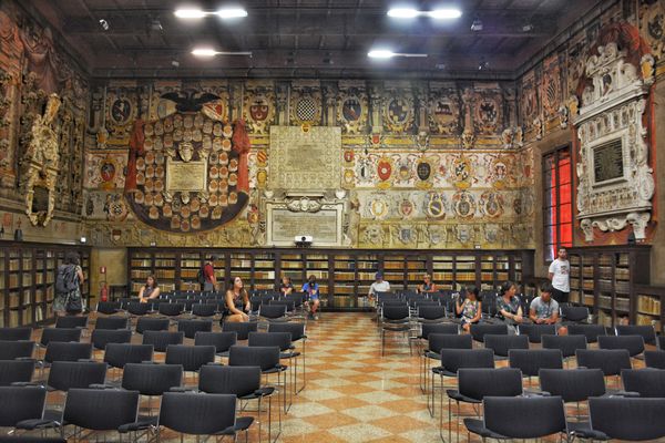 Zeitreise in Bolognas Geschichte