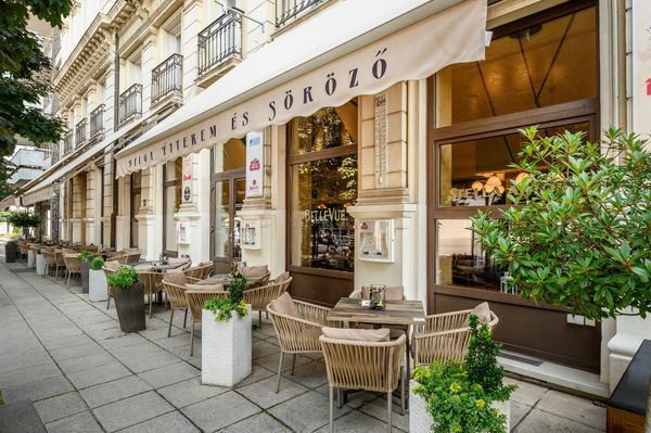 Komfort und Eleganz im Danubius Hotel