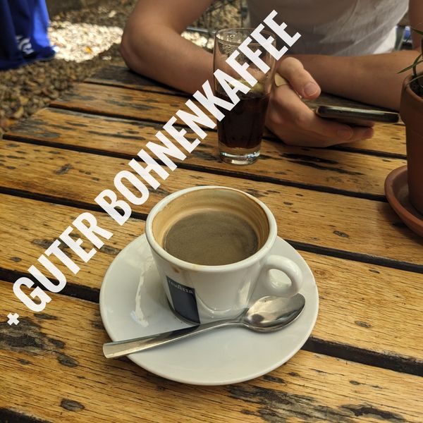 Gemütliches Café mit Charme