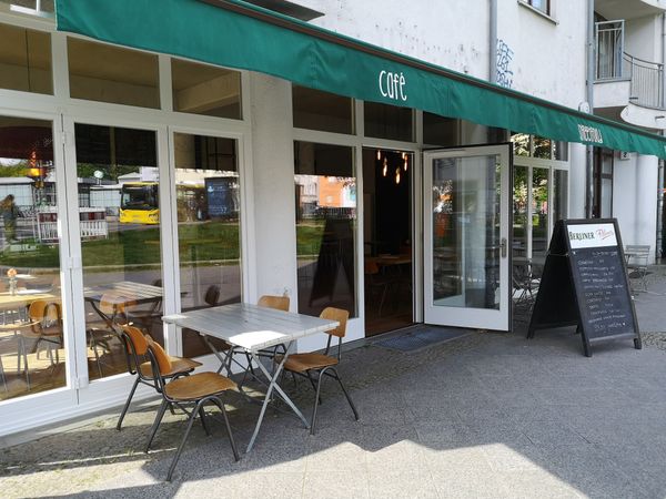 Kiezcafé mit Herz