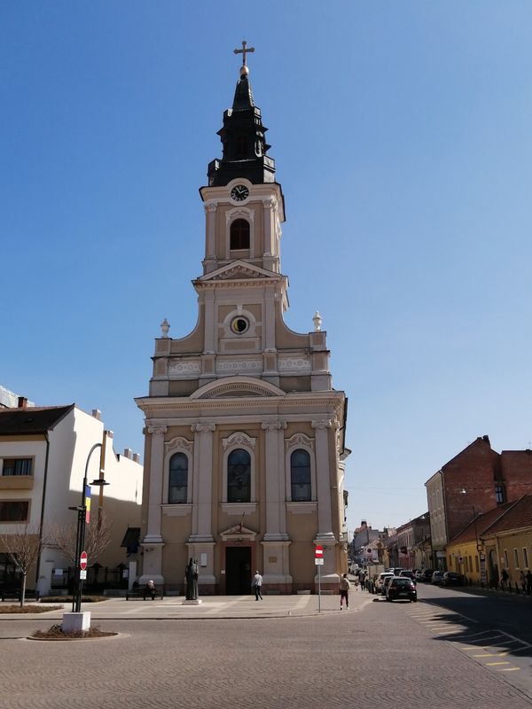 Einzigartige Kirche bei Nacht erleben