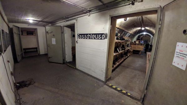 Zeitreise in Hamburgs Bunker