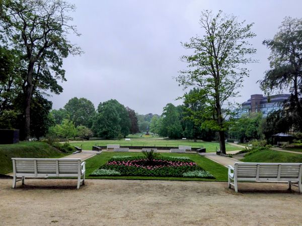 Spaziergang durch historische Gärten