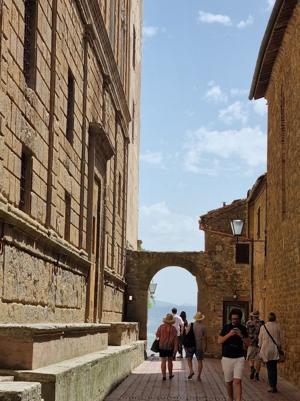 Entdecken Sie das charmante Dorf Pienza