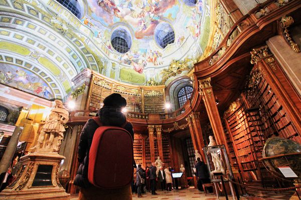 Zeitreise durch Bücherwelten