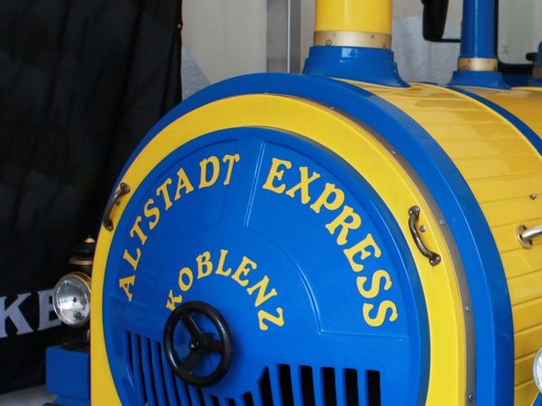 Entdecke Koblenz bequem mit dem Altstadtexpress