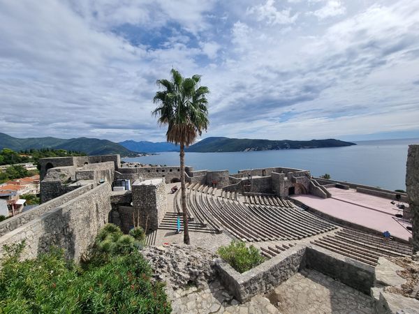 Historische Festung mit atemberaubender Aussicht