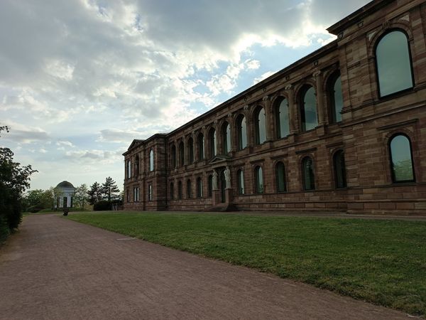 Getränke mit Aussicht genießen