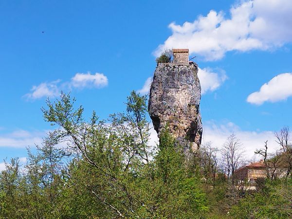 Georgiens Mini-Meteora sehen