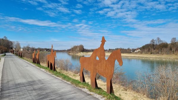 Aktiv die Landschaft auf zwei Rädern erkunden