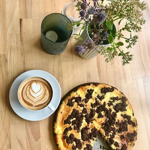 Gemütliche Kaffeezeit und Waffelgenuss