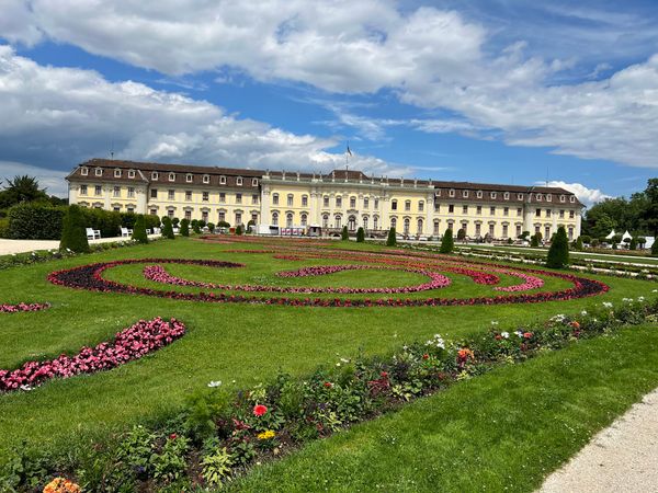 Blumenpracht und Märchenzauber erleben