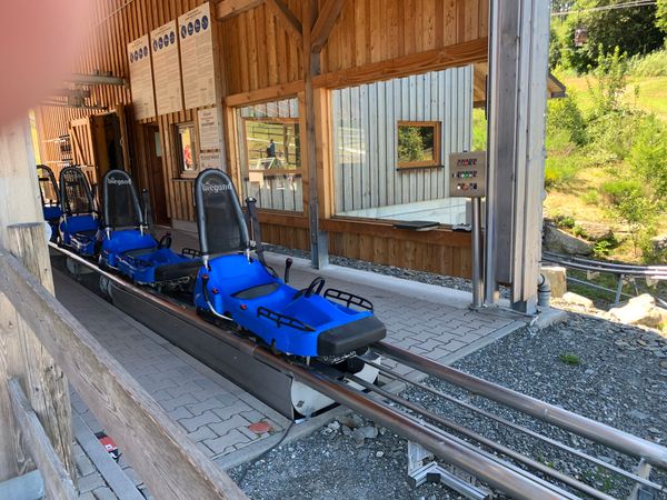 Rasante Abfahrt im Fichtelgebirge