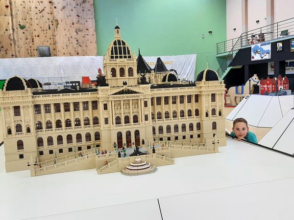 Tschechiens Geschichte spielerisch aus Lego nachgebaut