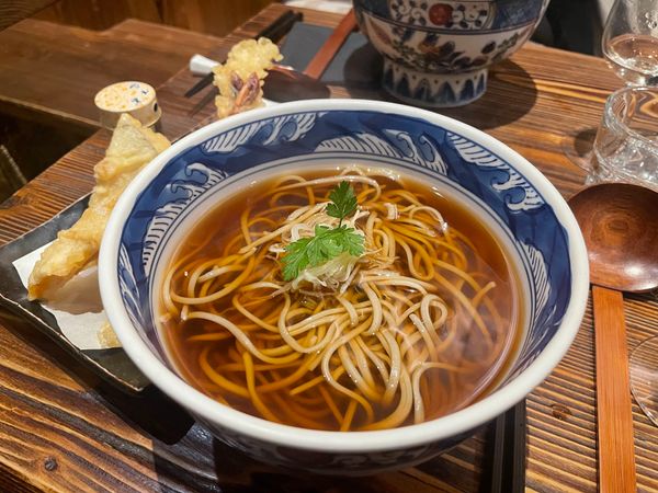 Exquisite Soba-Nudeln