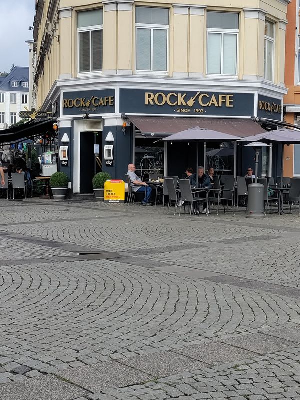 Rockige Nächte und coole Drinks