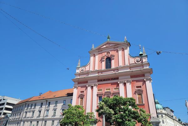 Architektonische Meisterleistung und kultureller Treffpunkt