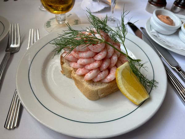 Traditionelles dänisches Mittagessen