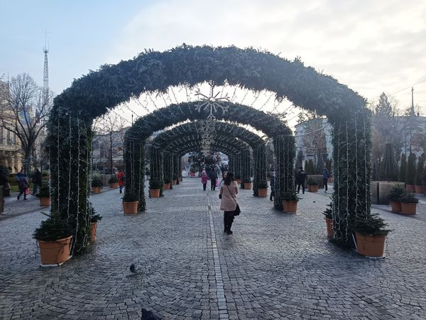 Shopping zwischen historischen Bauten