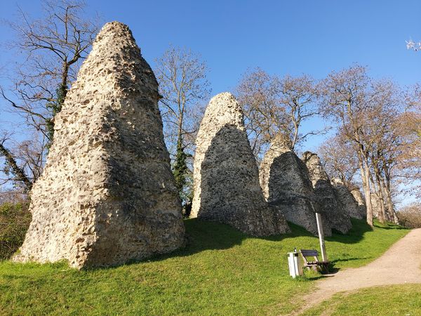 Antike Wasserleitung mit historischem Flair