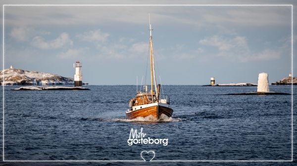 Mit dem Boot Austern ernten