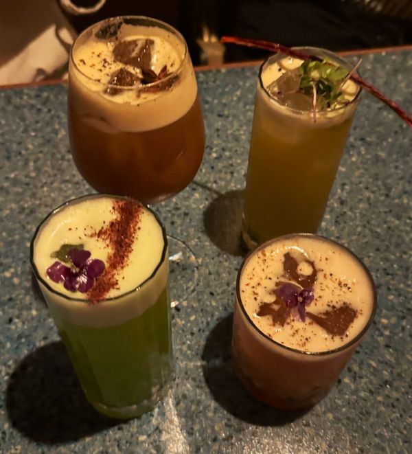 Kreative Cocktails in stilvollem Ambiente