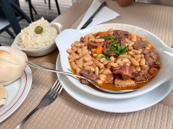 Snacks und portugiesische Gerichte