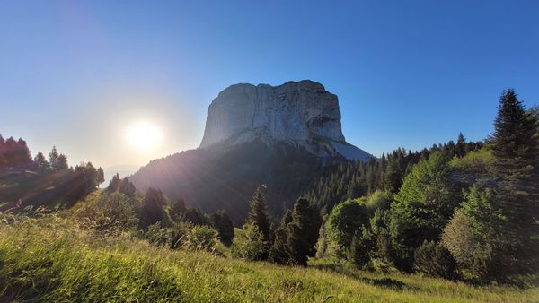 Vielfältige Landschaften am Mont Aiguille
