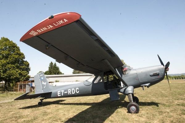 Fliege hoch über Banja Luka