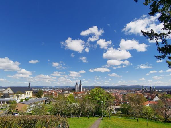 Kaffee und Kuchen mit Aussicht