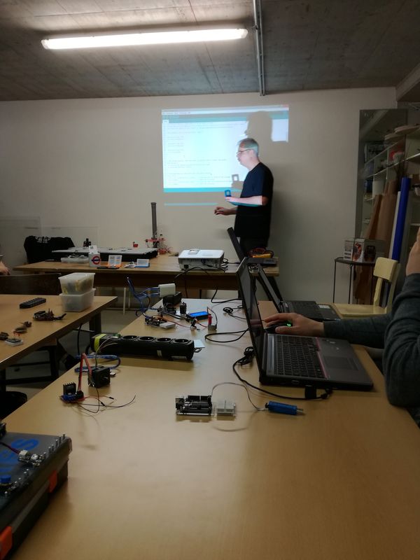 Kreativität im Makerspace erleben