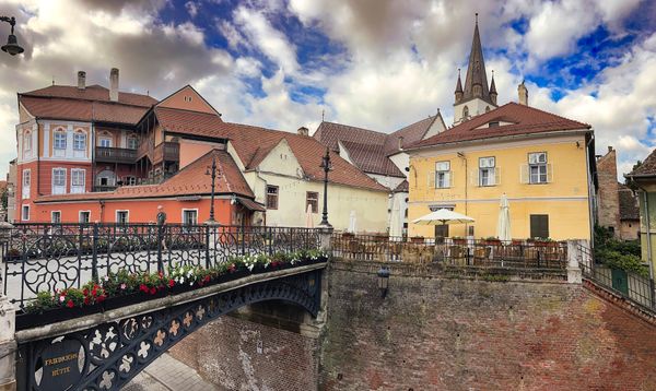 Legenden testen auf der Brücke der Lügen