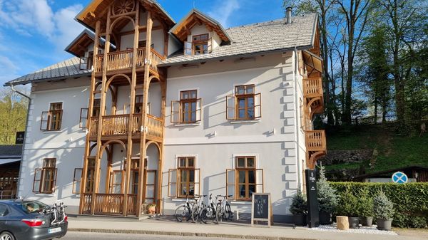 Traumhaftes Seeuferhotel in Bled