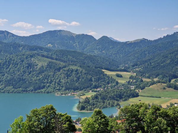 Atemberaubende Aussicht auf 1061m Höhe genießen