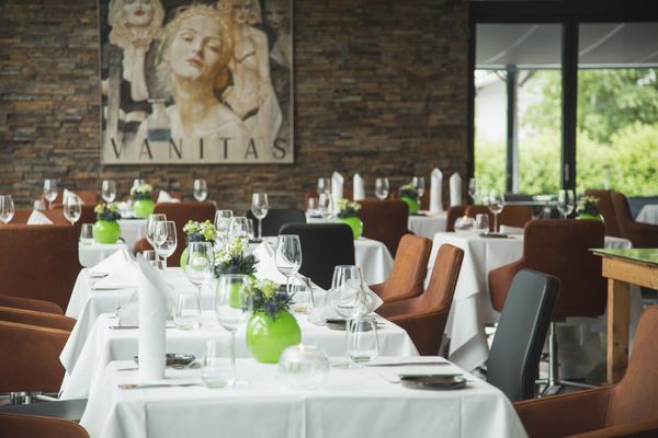 Modernes Fine-Dining in einem Eventhaus