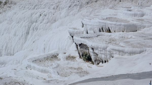 Schwimmen in himmlischen Thermalquellen