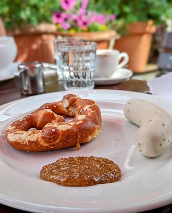 Handgemachte Köstlichkeiten & Kaffee