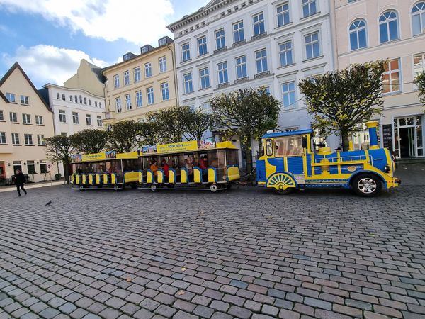 Schwerin auf Rädern erkunden