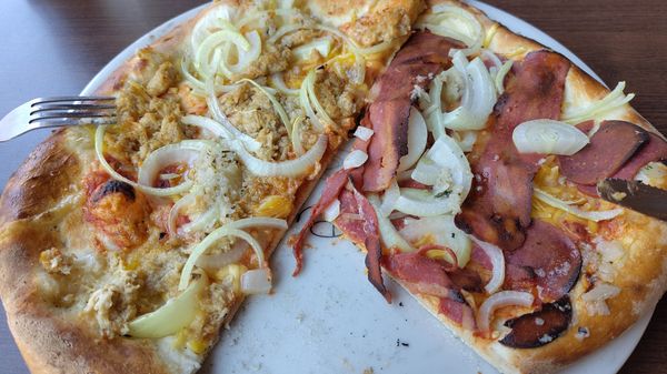 Knusprige Pizza-Genüsse in gemütlicher Atmosphäre erleben