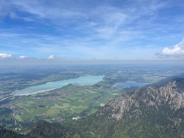 Entspannte Momente am malerischen Stausee