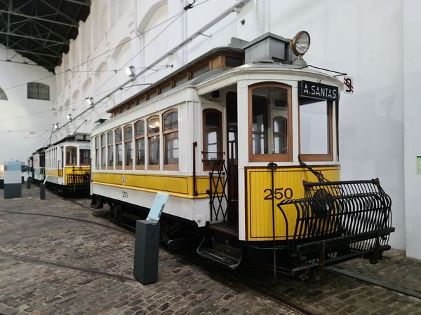 Zeitreise in Portos Straßenbahn-Geschichte