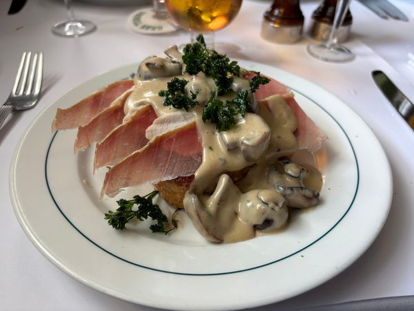 Traditionelles dänisches Mittagessen