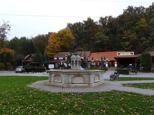 Weinprobe im Tal der Schönen Frauen