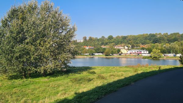 Mediterrane Küche in idyllischer Lage an der Ruhr