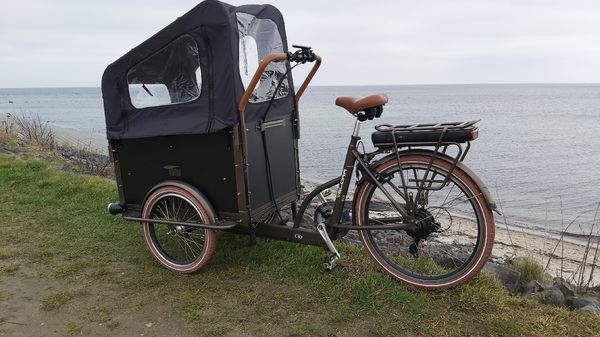 Aktiv die Küste entlang radeln