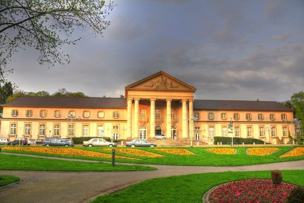 Orchester im Kerzenschein